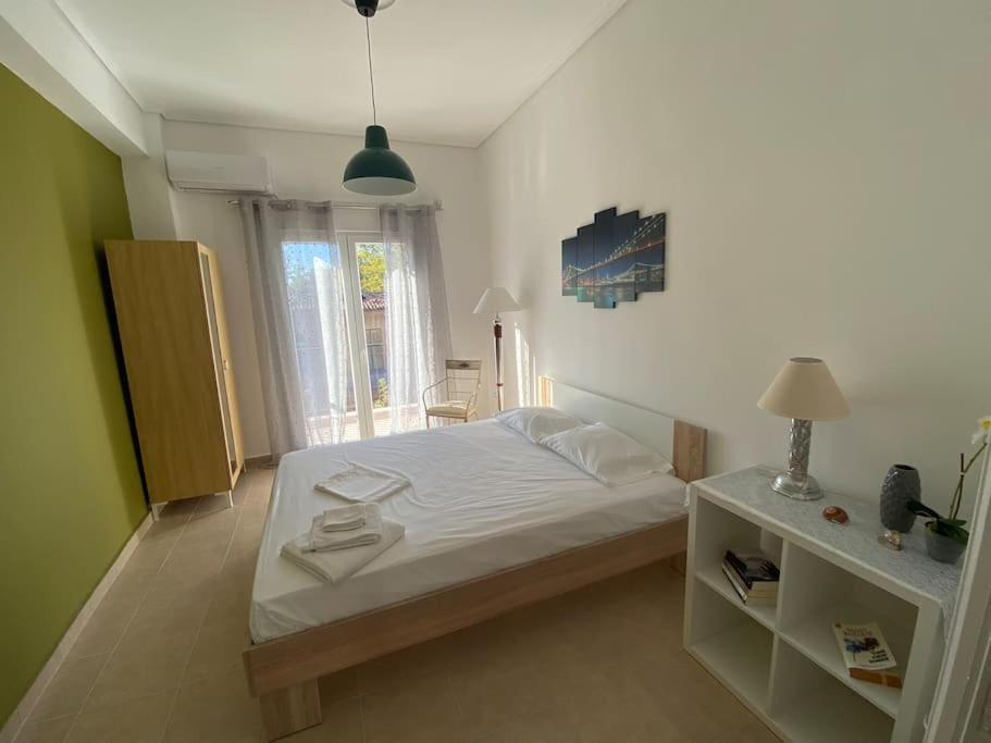Nefeli Β1 Apartment Thebes Bagian luar foto